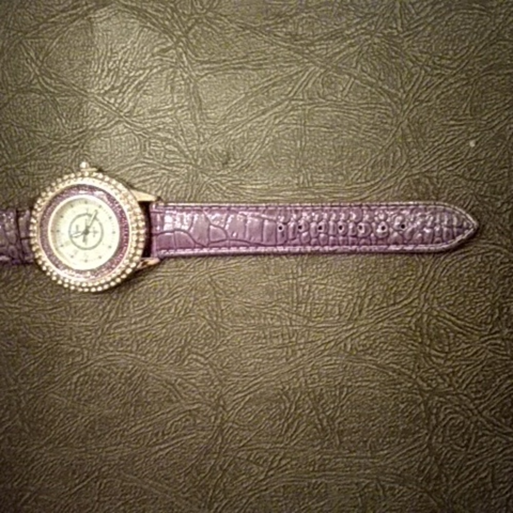 Purple Watch - Picture 3 of 7